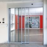 درب اتوماتیک شیشه ایی تلسکوپی A140T برند فک